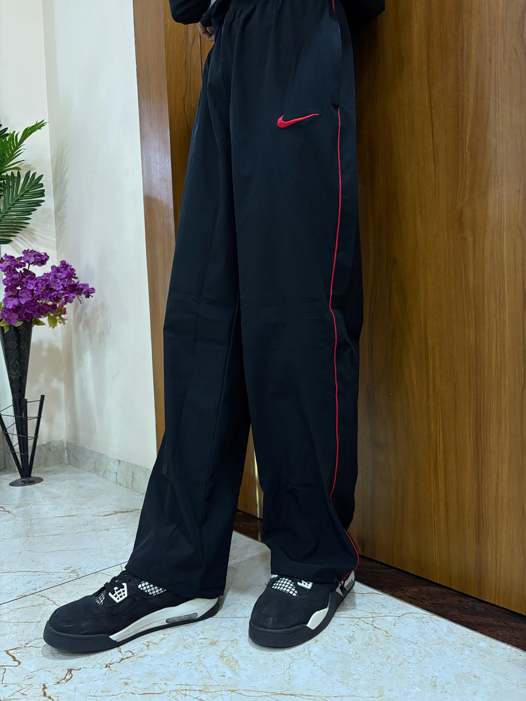 Glide parachute joggers - Red switch edition